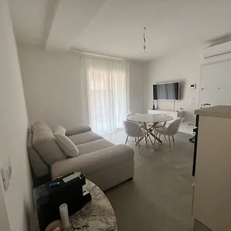Apartment Bilocale *